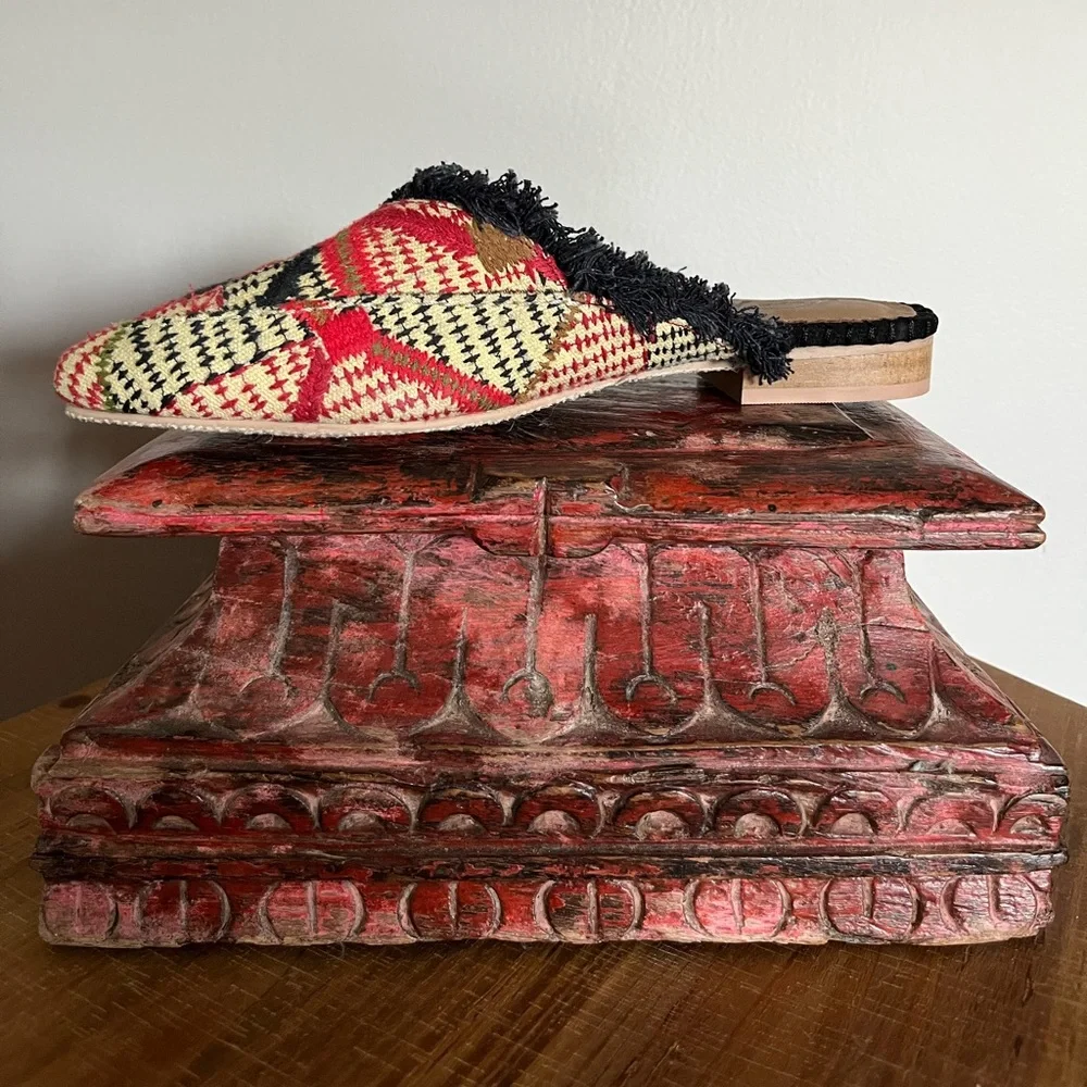 NIB Free People Fabric Newport Flat Red Size 8 Loafer Mules - Picture 2 of 7